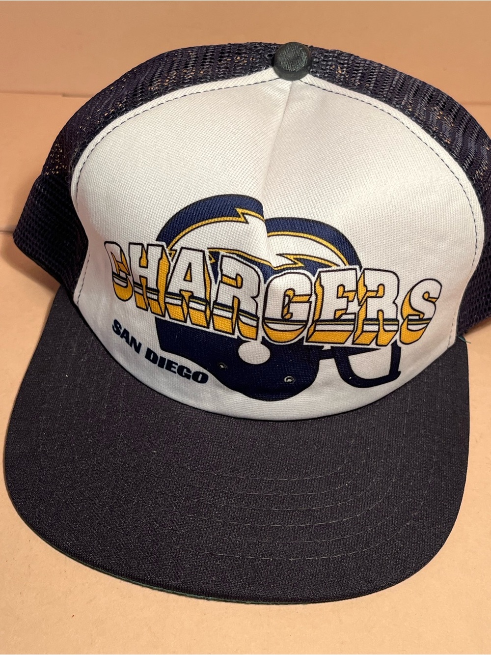 VINTAGE SAN DIEGO CHARGERS Truck Hat 🏈🏈🏈🏈